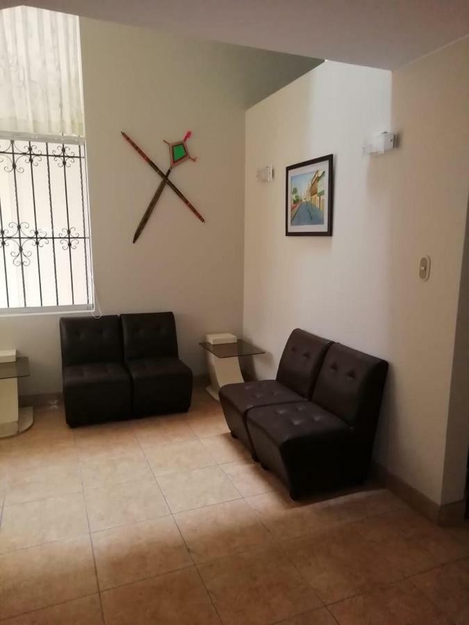 Casablanca Miraflores Pensión