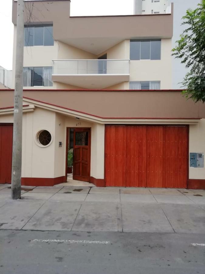 Casablanca Miraflores *